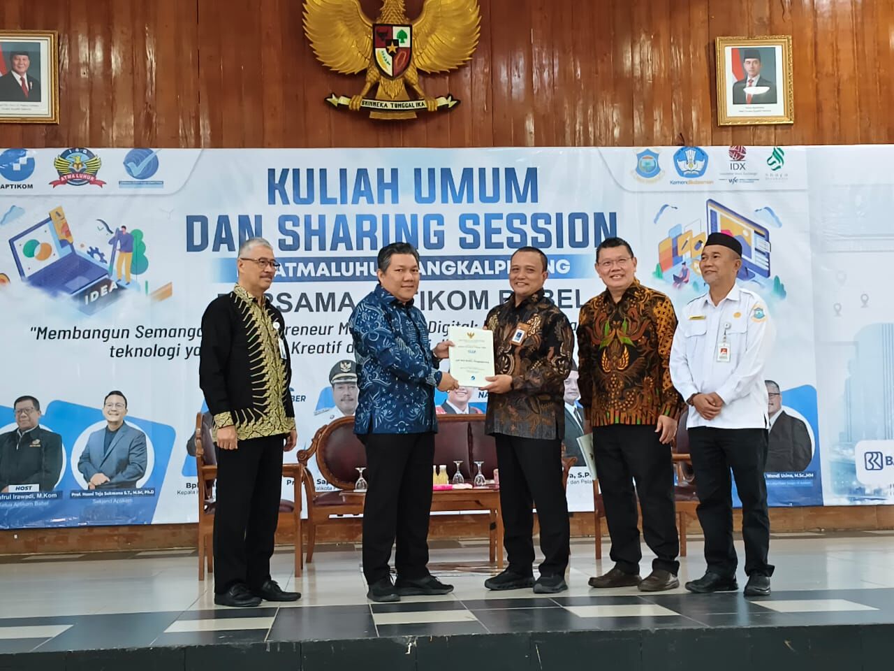 UPT TIPD IAIN SAS Babel Menerima Sertifikat Kompetensi Office Perkantoran di Atma Luhur Pangkalpinang
